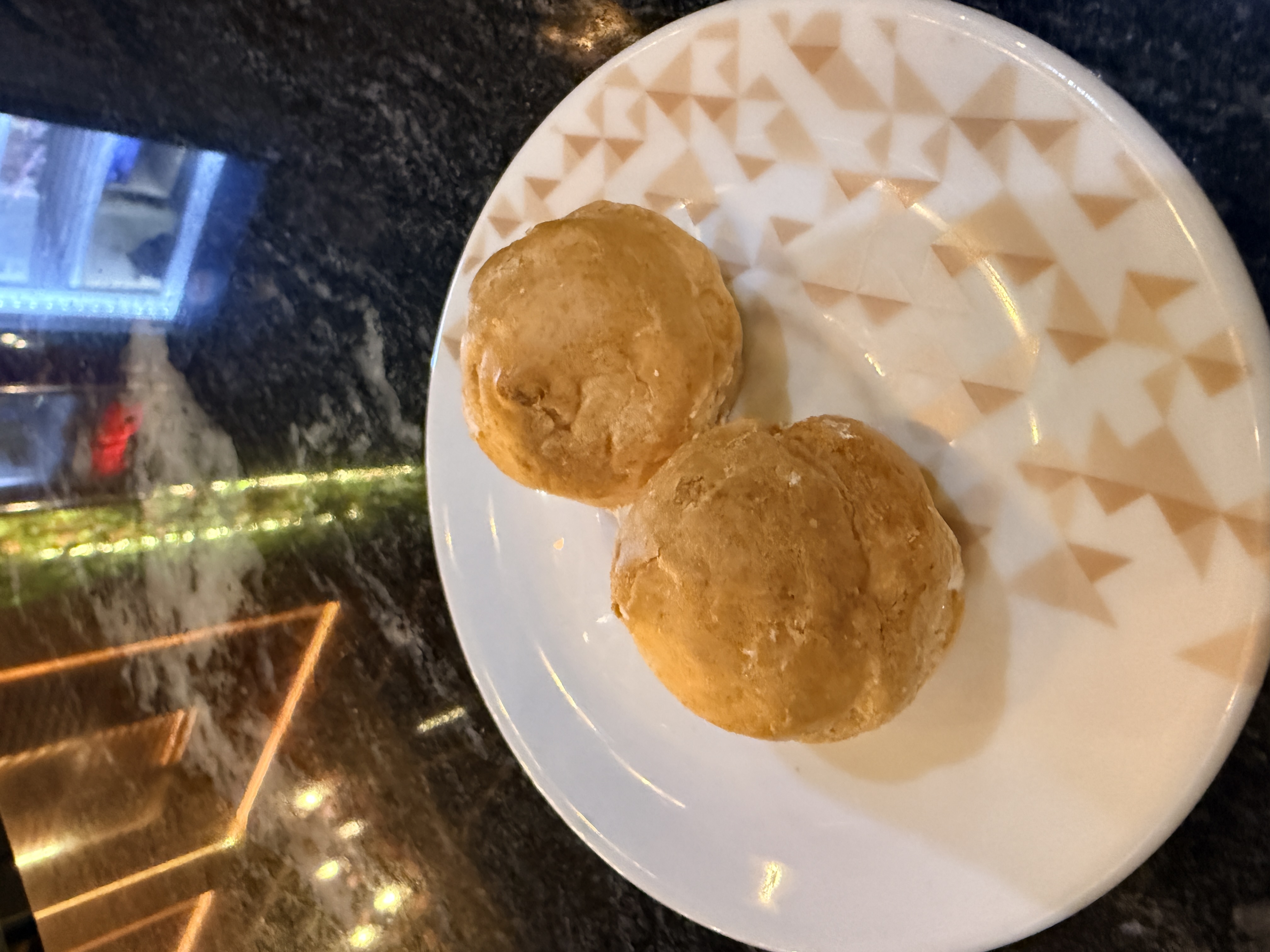 Profiteroles nata (2 unidades)